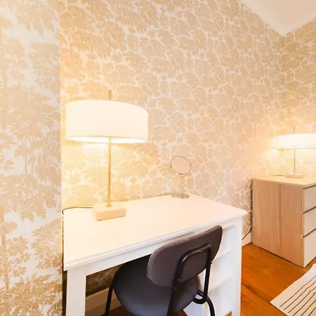 公寓 Luxurious 4-Bedroom Apartment *