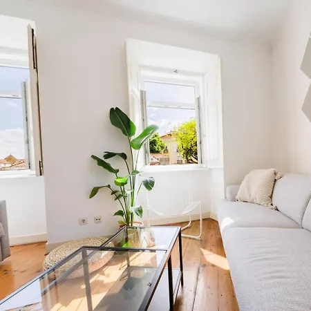 Appartement Luxurious 4-Bedroom Apartment Lissabon