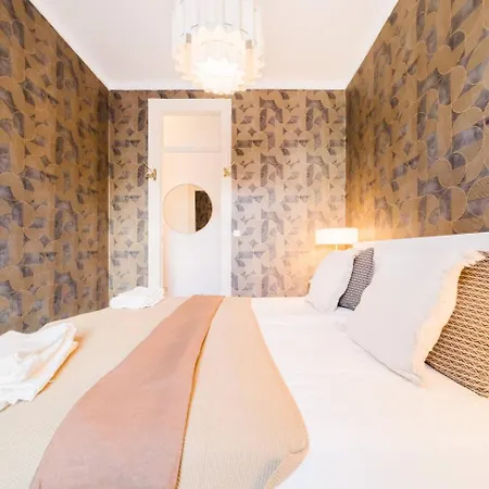 Appartement Luxurious 4-Bedroom Apartment